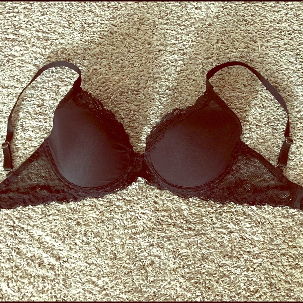 Natori feather plunge black lace bra 30DDD